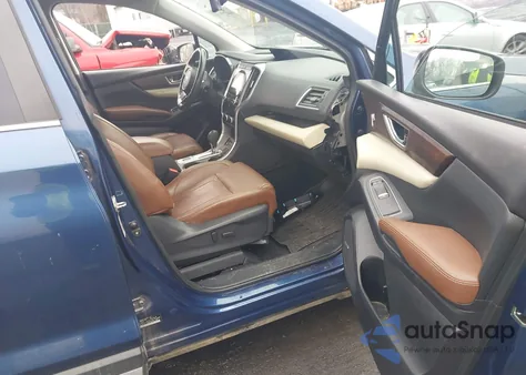 2019 Subaru Ascent Touring z USA, uszkodzony, nr VIN 4S4WMARD2K3415702